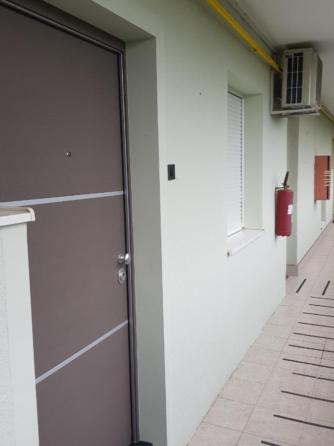 Marsim Lux Apartman Zagreb Buitenkant foto